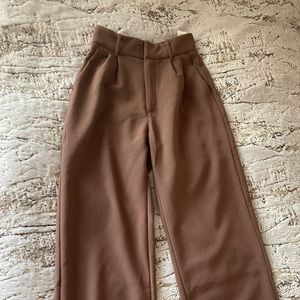 Abercrombie Sloane Tailored Pant